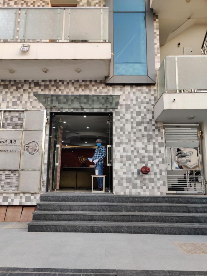 Отель S.R. Residency Zirakpur Экстерьер фото